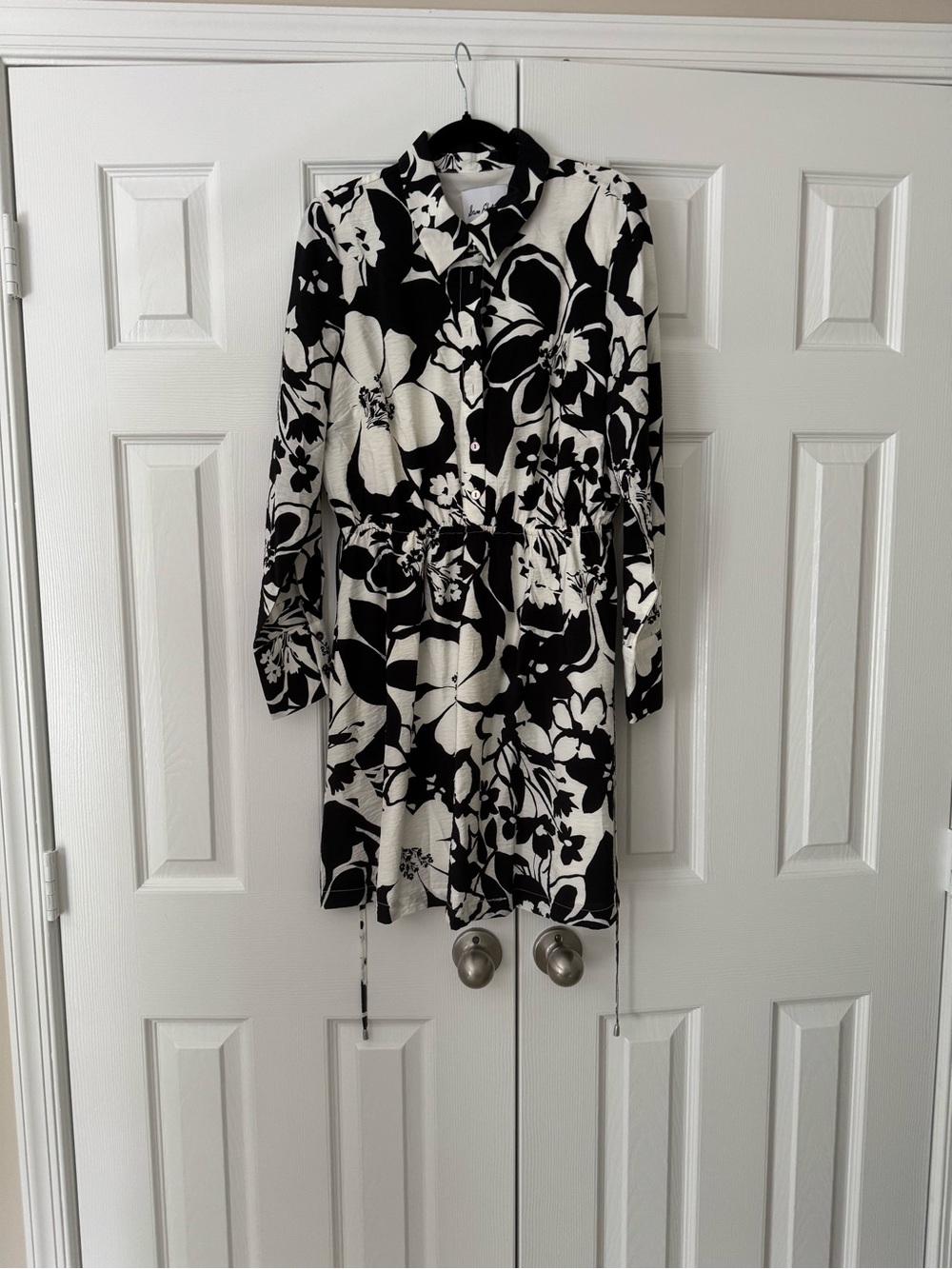 Sam Edelman Black & White Floral Button-Front Shirt Dress, NWOT, size 10
